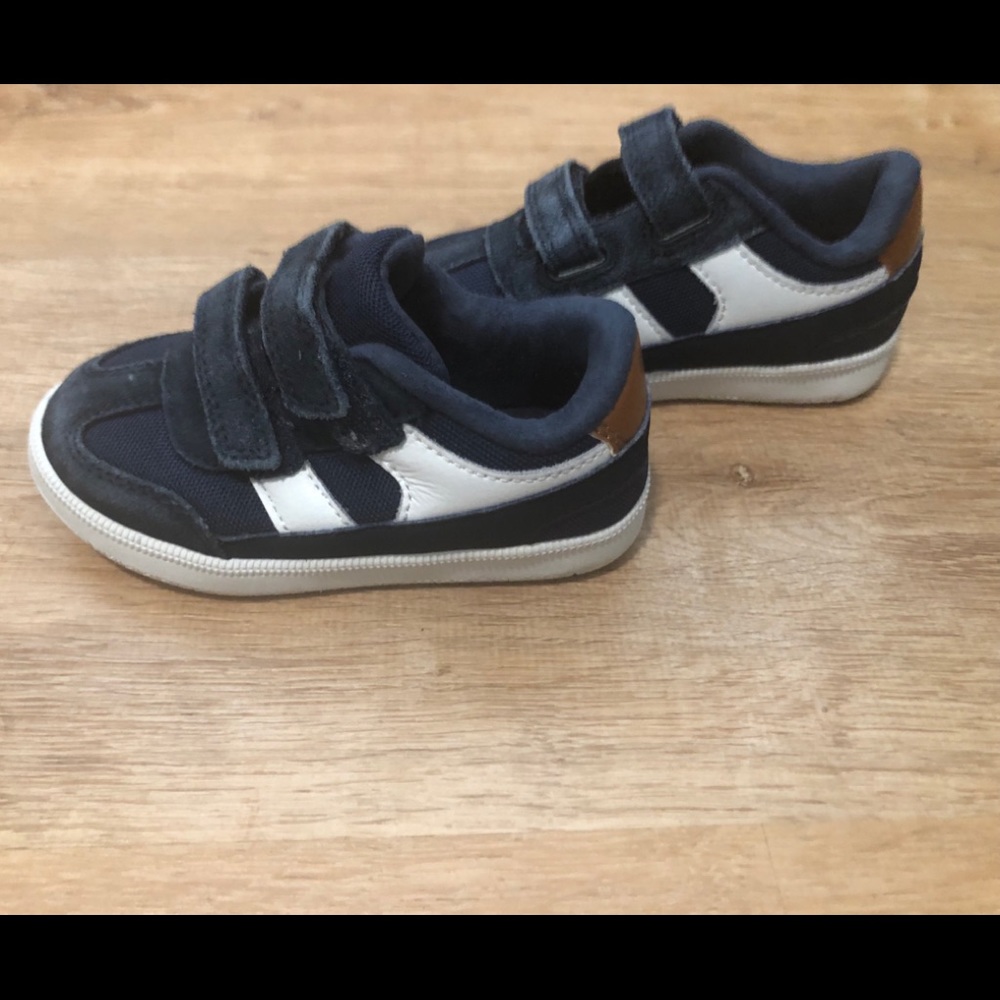 Cat & Jack Casual Blue Sneakers